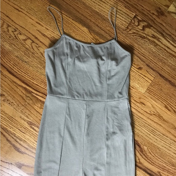 Taupe Jumpsuit NWT - Picture 2 of 6